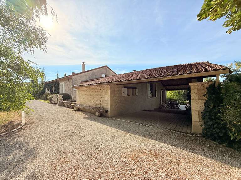 Maison Montmoreau - 4 chambres - 313m²