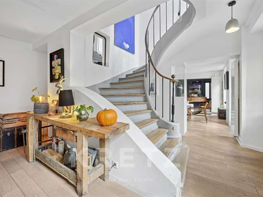 House Montmorency
