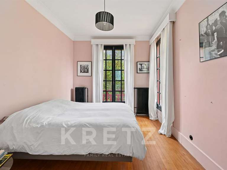 Maison Montmorency - 5 chambres - 214m²