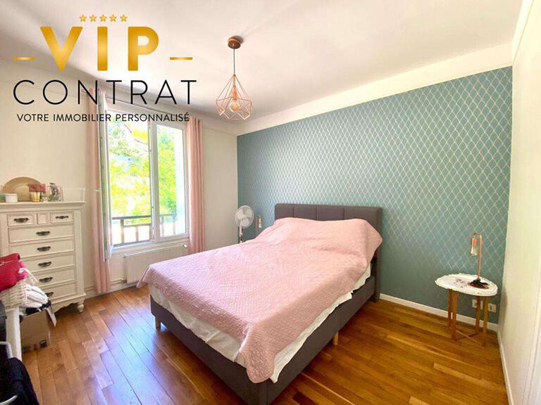 Property Montmorency - 6 bedrooms