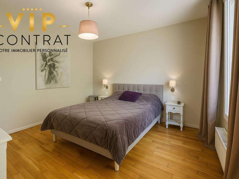 Property Montmorency - 6 bedrooms