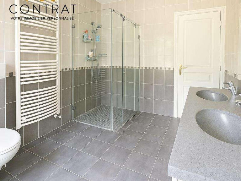 Property Montmorency - 6 bedrooms