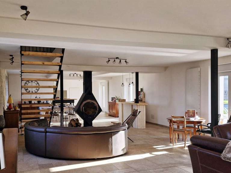 Maison Montmorillon - 5 chambres - 305m²