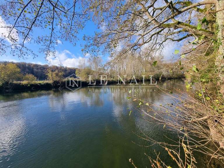 Maison Montoire-sur-le-Loir - 6 chambres - 222m²