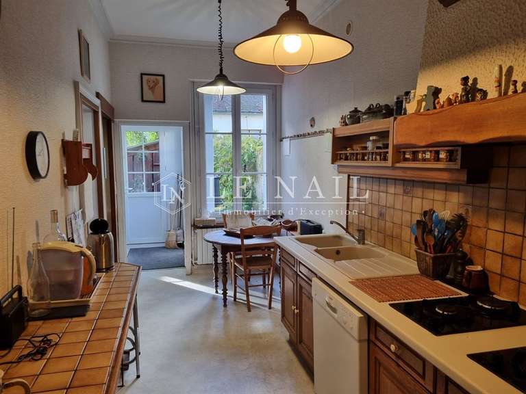 Maison Montoire-sur-le-Loir - 6 chambres - 222m²