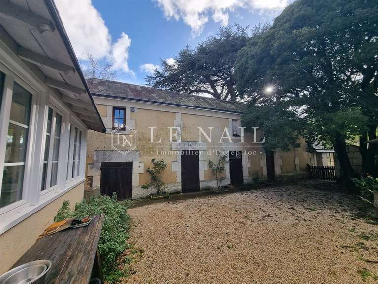 Maison Montoire-sur-le-Loir - 6 chambres - 222m²