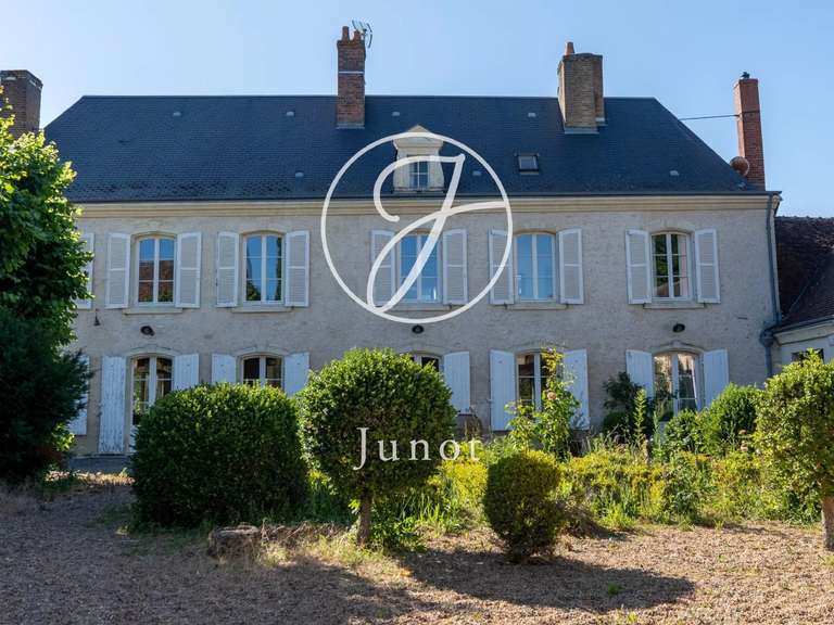 Propriété Montoire-sur-le-Loir - 4 chambres - 300m²