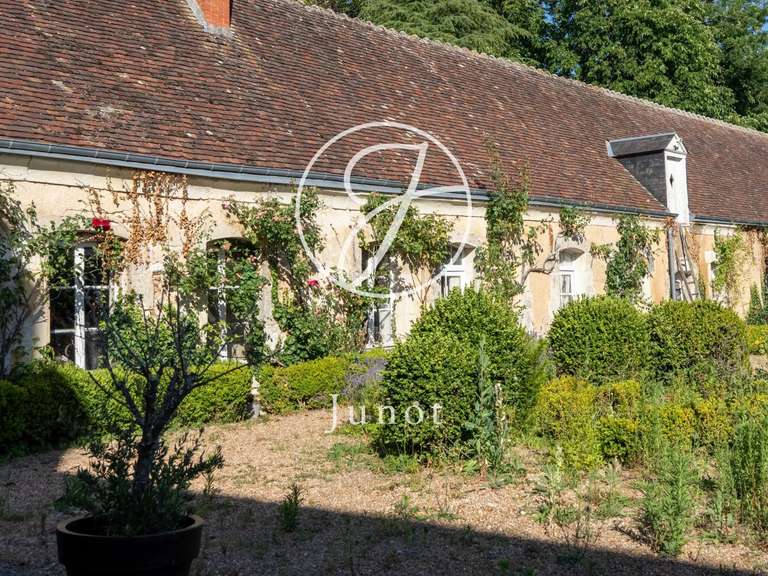 Propriété Montoire-sur-le-Loir - 4 chambres - 300m²