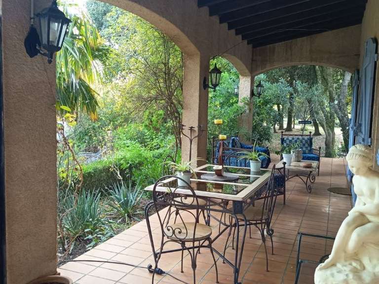 Maison Montolieu - 5 chambres - 182m²