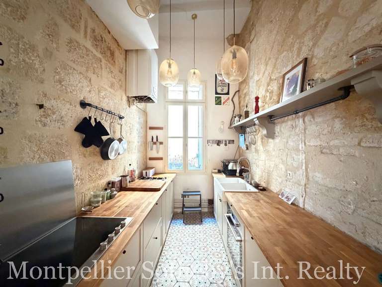Apartment Montpellier - 3 bedrooms - 169m²