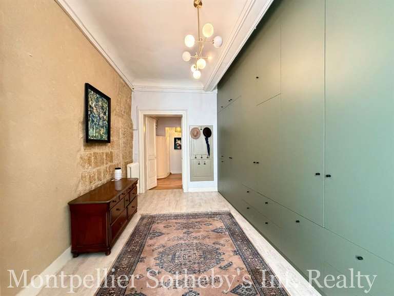 Apartment Montpellier - 3 bedrooms - 169m²