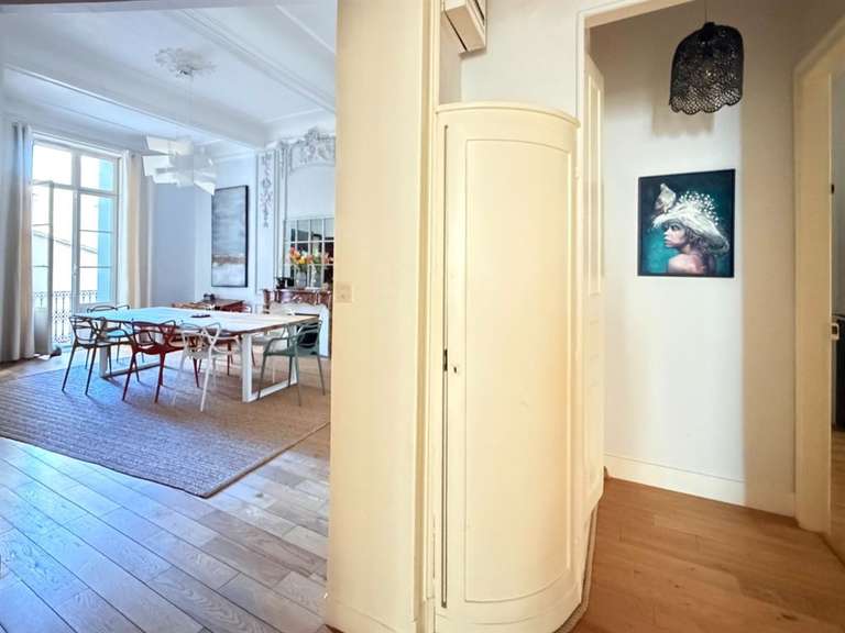 Apartment Montpellier - 3 bedrooms - 169m²