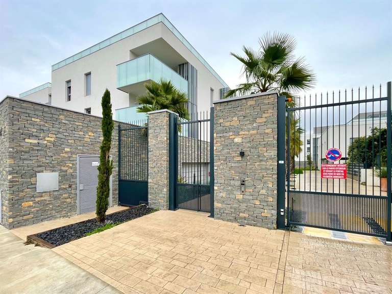 Apartment Montpellier - 3 bedrooms - 132m²