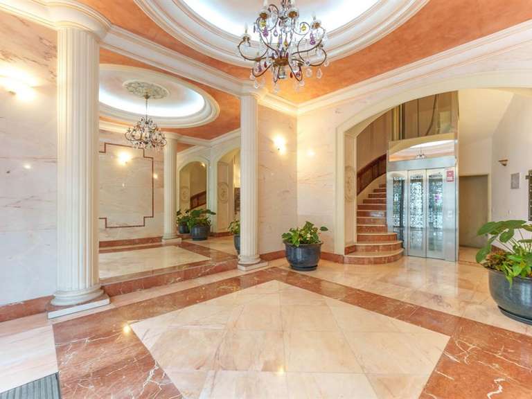 Apartment Montpellier - 3 bedrooms - 163m²