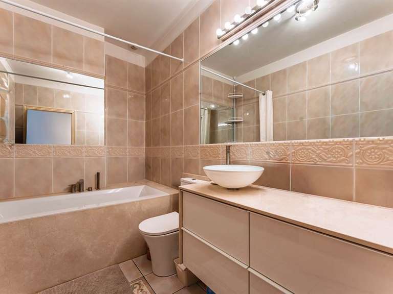 Apartment Montpellier - 3 bedrooms - 163m²