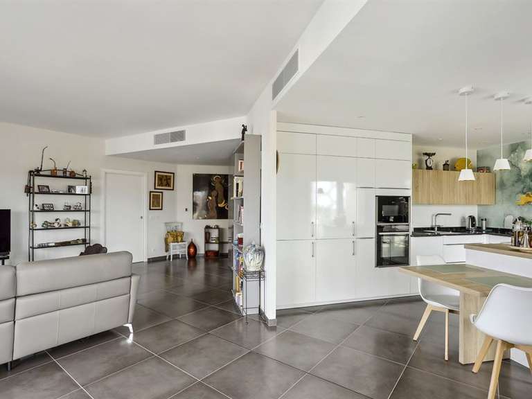 Apartment Montpellier - 3 bedrooms - 110m²