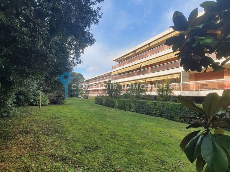 Apartment Montpellier - 5 bedrooms - 165m²