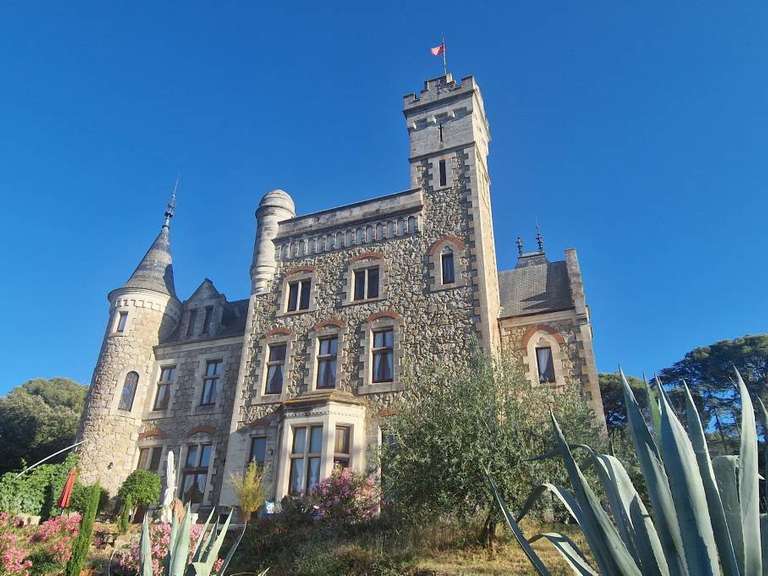 Castle Montpellier - 10 bedrooms - 573m²
