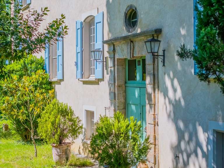 Castle Montpellier - 20 bedrooms - 1560m²