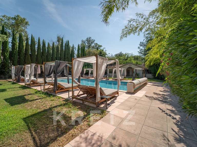 Domaine viticole Montpellier - 24 chambres - 1400m²