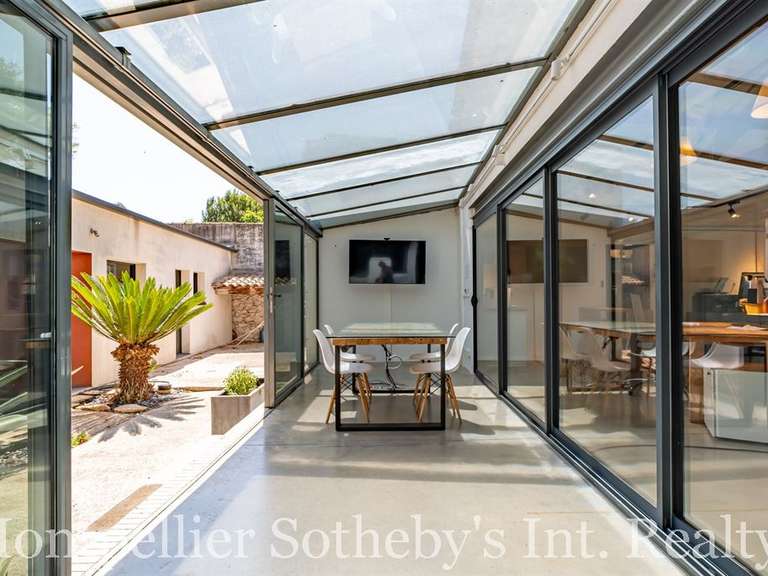 House Montpellier - 2 bedrooms - 287m²