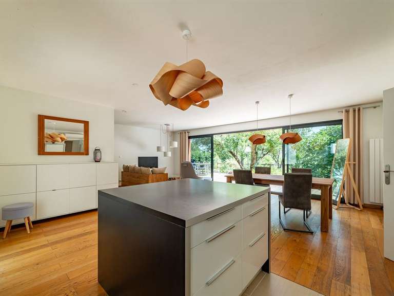 House Montpellier - 2 bedrooms - 287m²