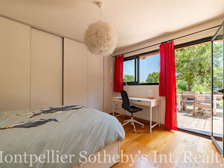 House Montpellier - 2 bedrooms - 287m²