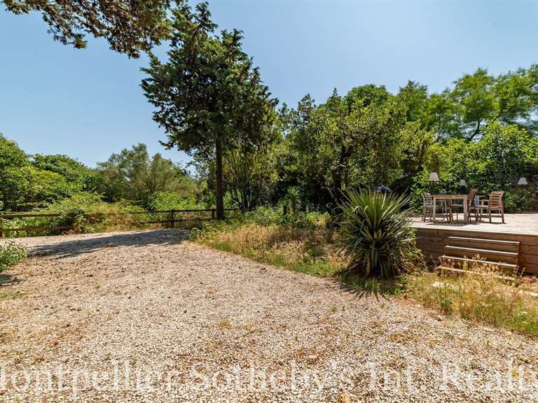 House Montpellier - 2 bedrooms - 287m²
