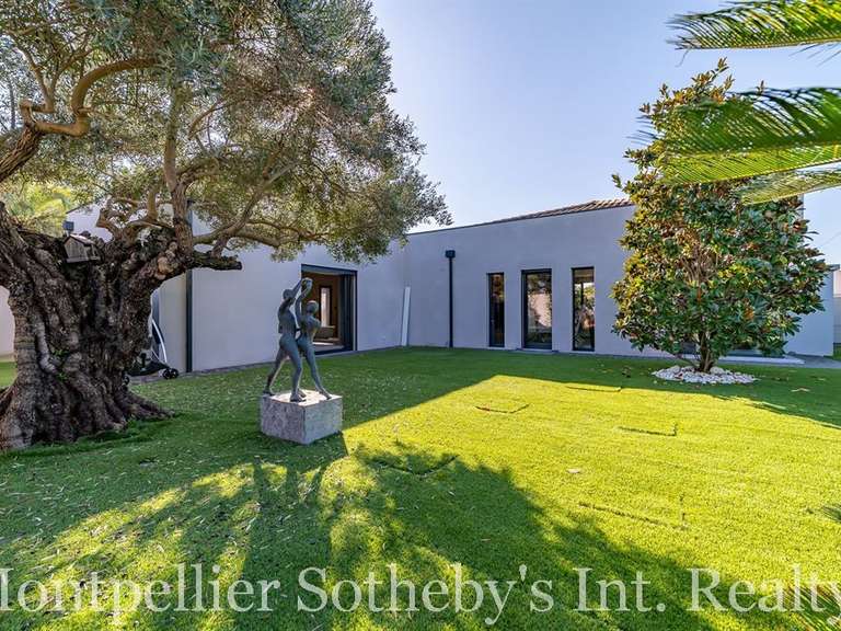 House Montpellier - 4 bedrooms - 278m²