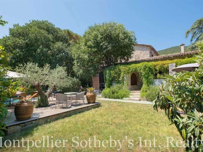 House Montpellier - 7 bedrooms - 400m²