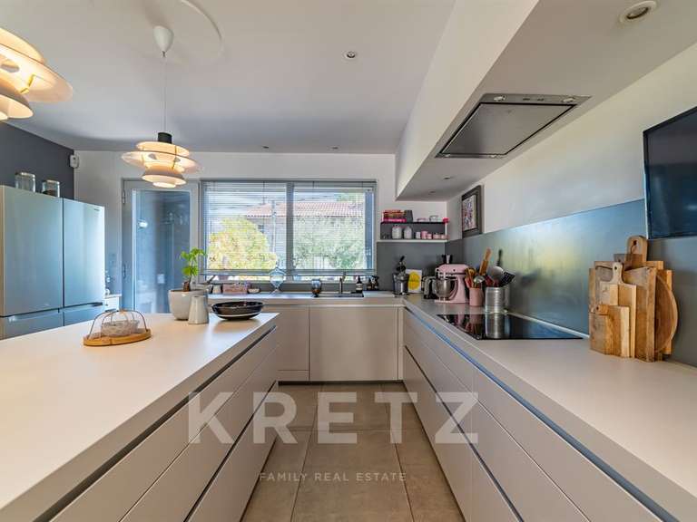 Maison Montpellier - 4 chambres - 256m²