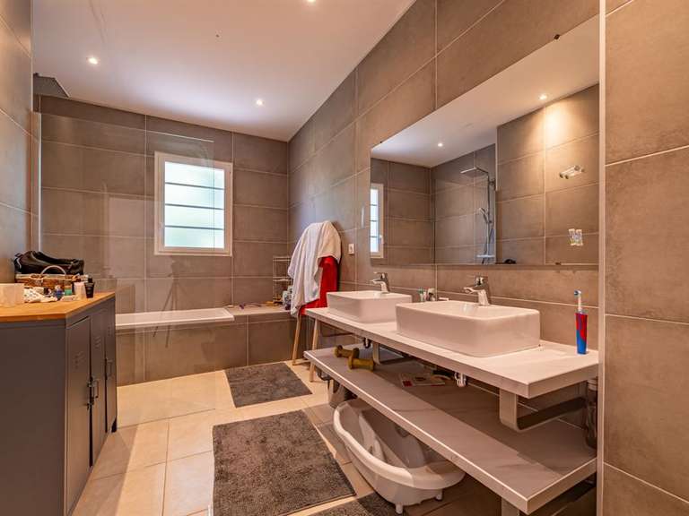 Maison Montpellier - 5 chambres - 245m²