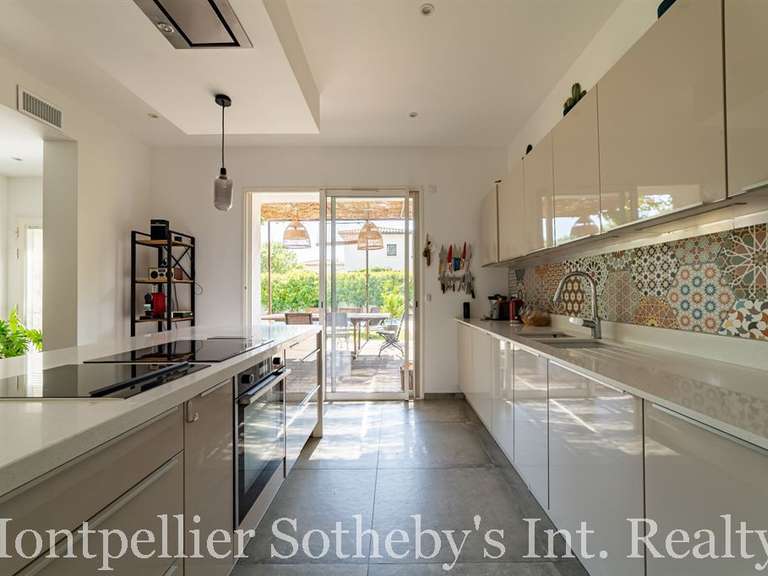 House Montpellier - 5 bedrooms - 245m²