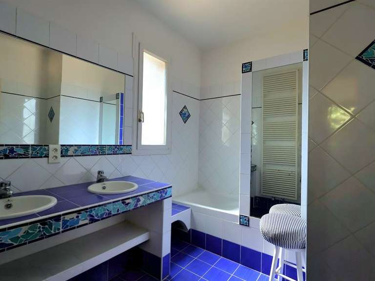 Maison Montpellier - 4 chambres - 188m²