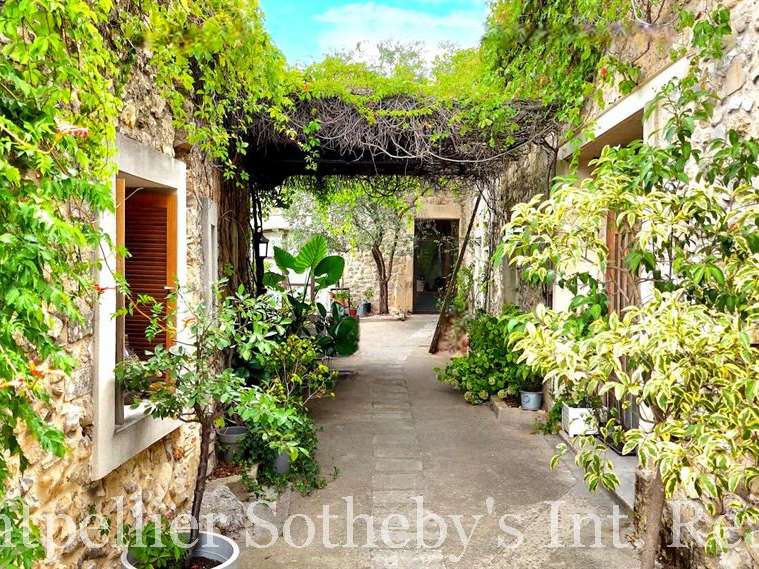 Maison Montpellier - 6 chambres - 300m²