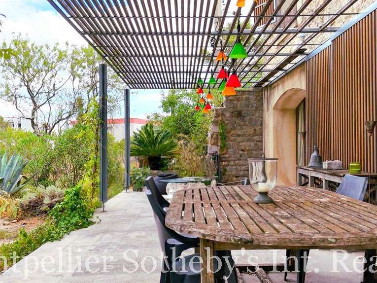Maison Montpellier - 6 chambres - 300m²