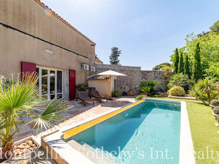 House Montpellier - 4 bedrooms - 242m²