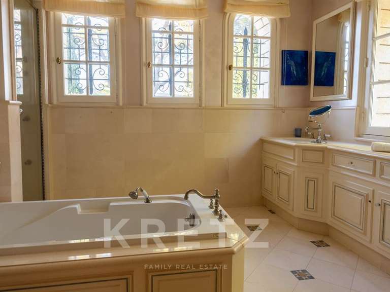 Maison Montpellier - 13 chambres - 650m²