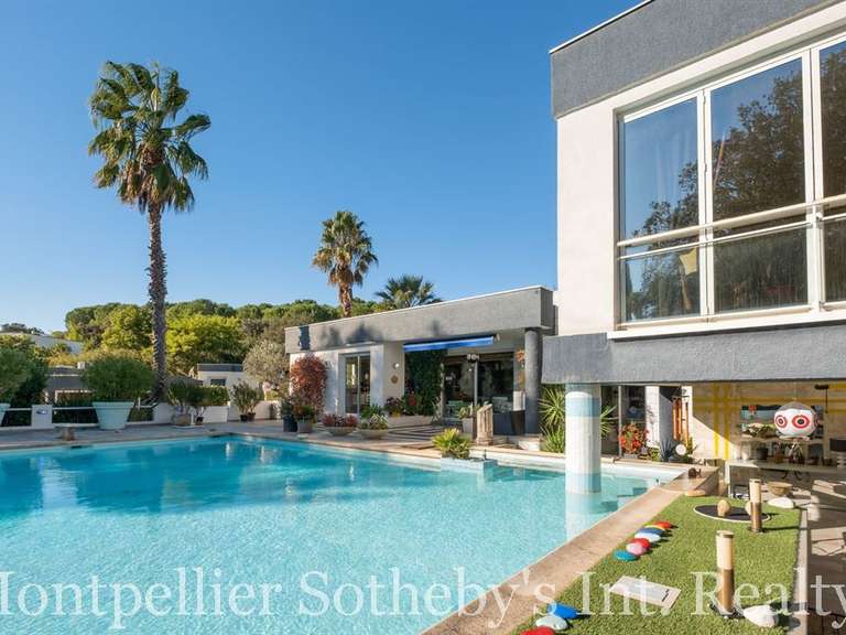 House Montpellier - 3 bedrooms - 324m²