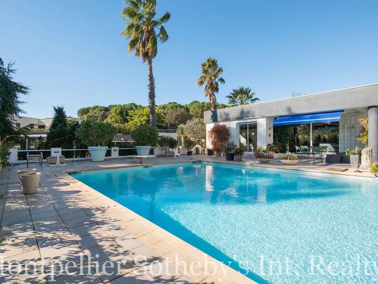 House Montpellier - 3 bedrooms - 324m²