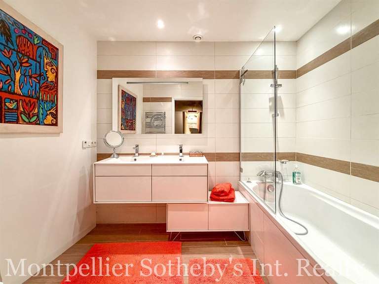 House Montpellier - 6 bedrooms - 303m²