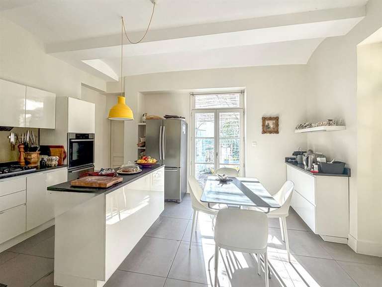 Maison Montpellier - 6 chambres - 303m²