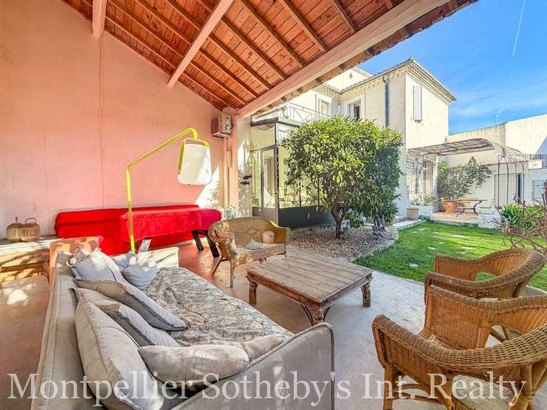 House Montpellier - 6 bedrooms - 303m²