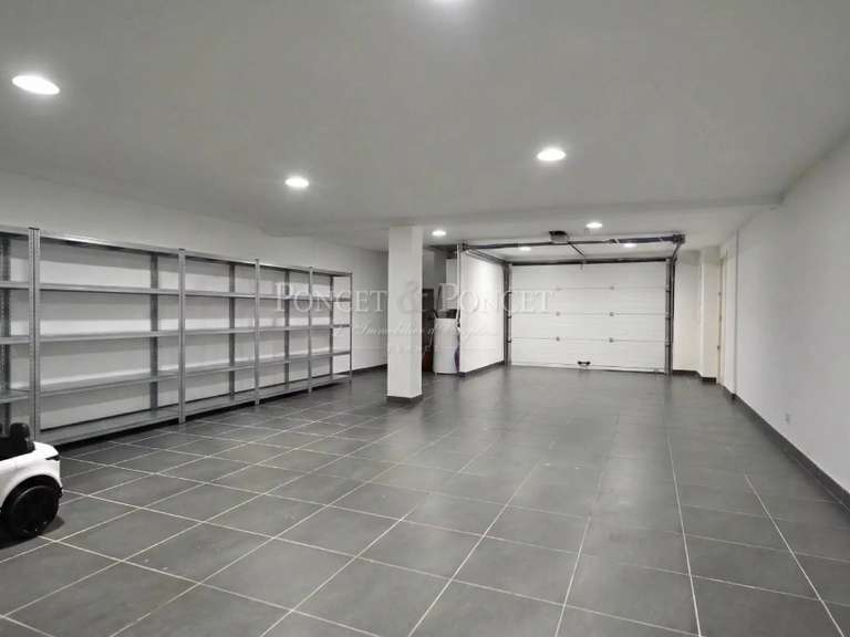 Maison Montpellier - 4 chambres - 210m²