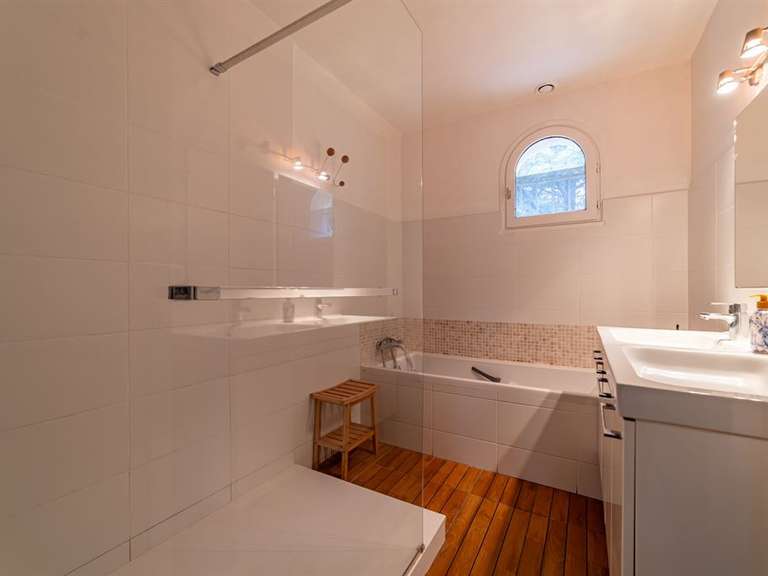 Maison Montpellier - 4 chambres - 230m²