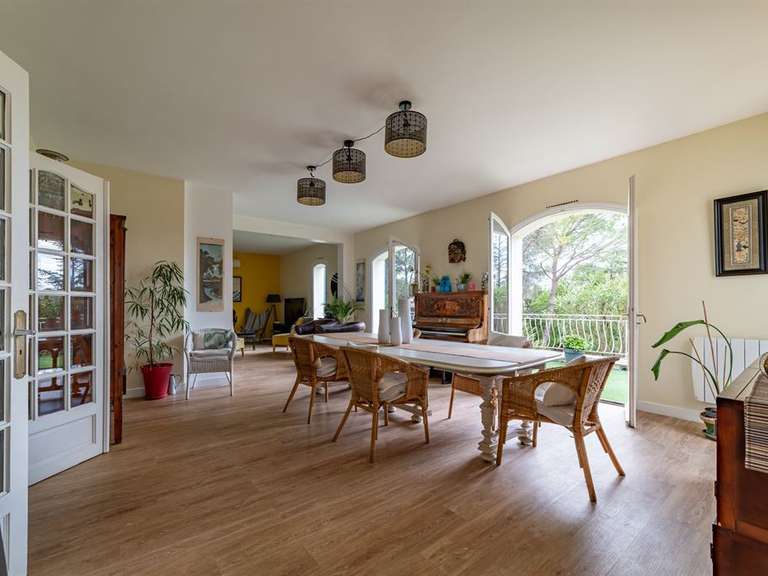 Maison Montpellier - 4 chambres - 230m²