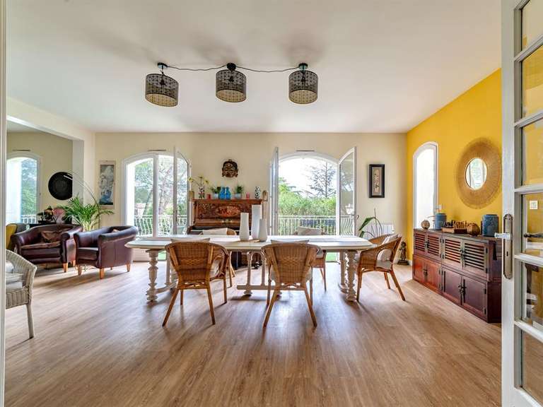 Maison Montpellier - 4 chambres - 230m²