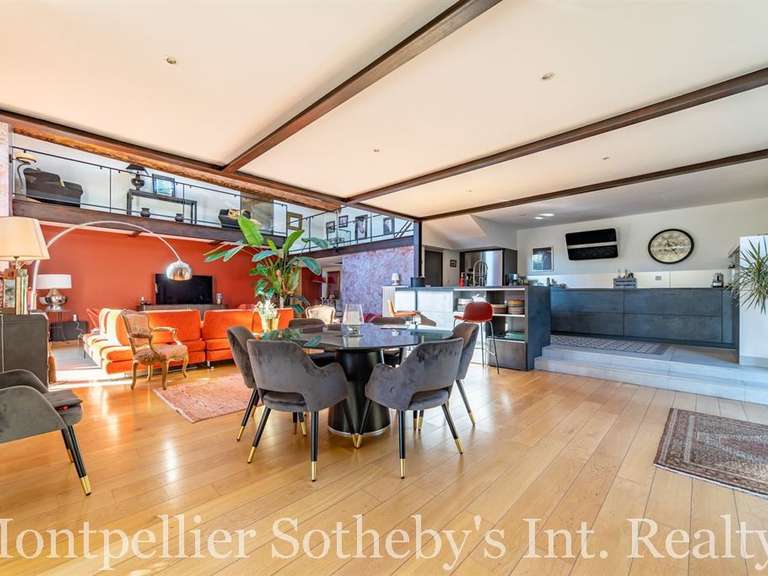 Maison Montpellier - 5 chambres - 304m²