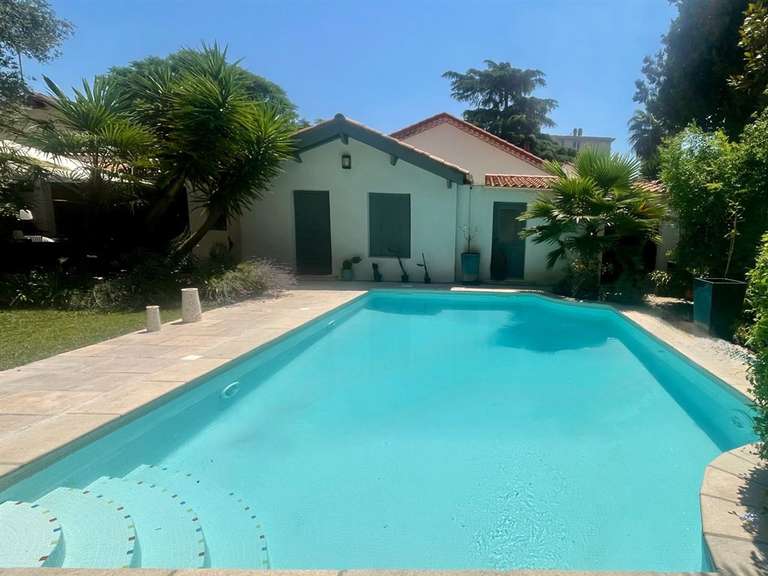 Maison Montpellier - 5 chambres - 217m²