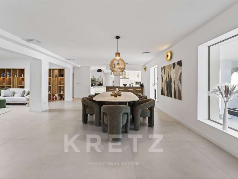 Maison Montpellier - 8 chambres - 658m²